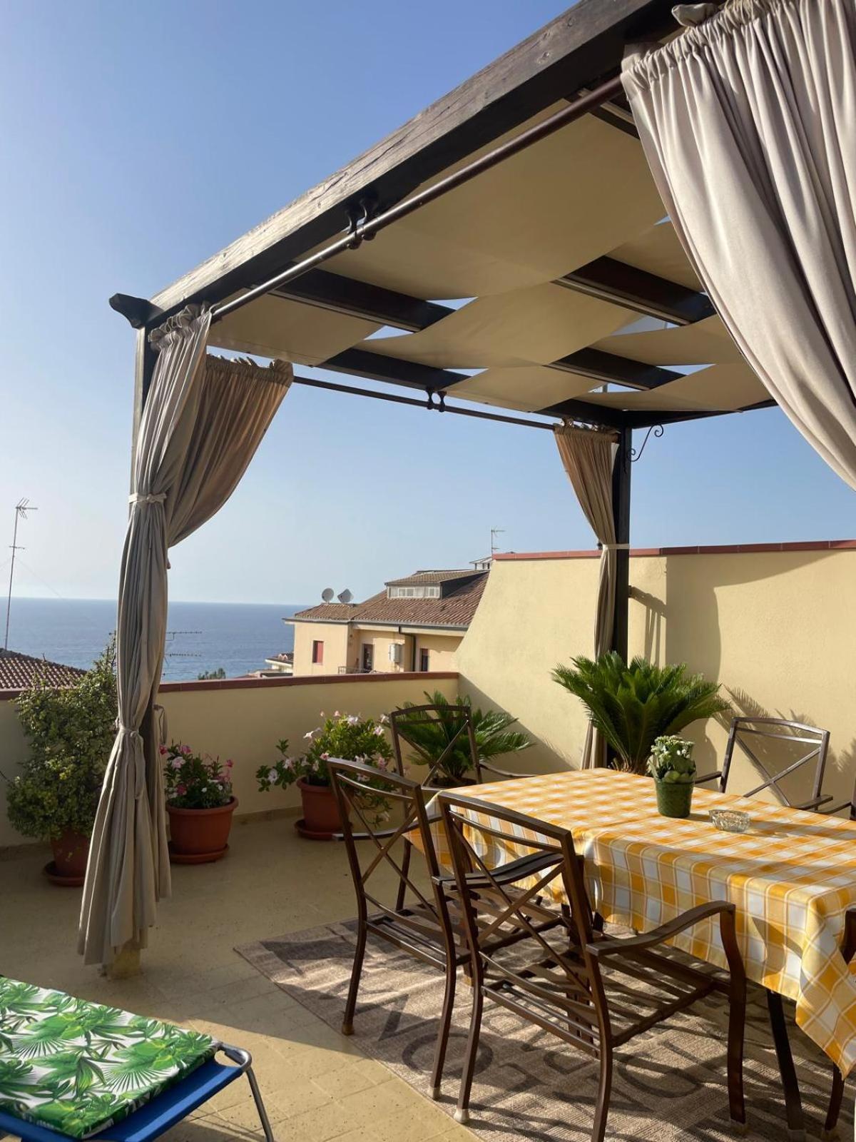 Terrazza Sabine Accomodation Tropea Εξωτερικό φωτογραφία