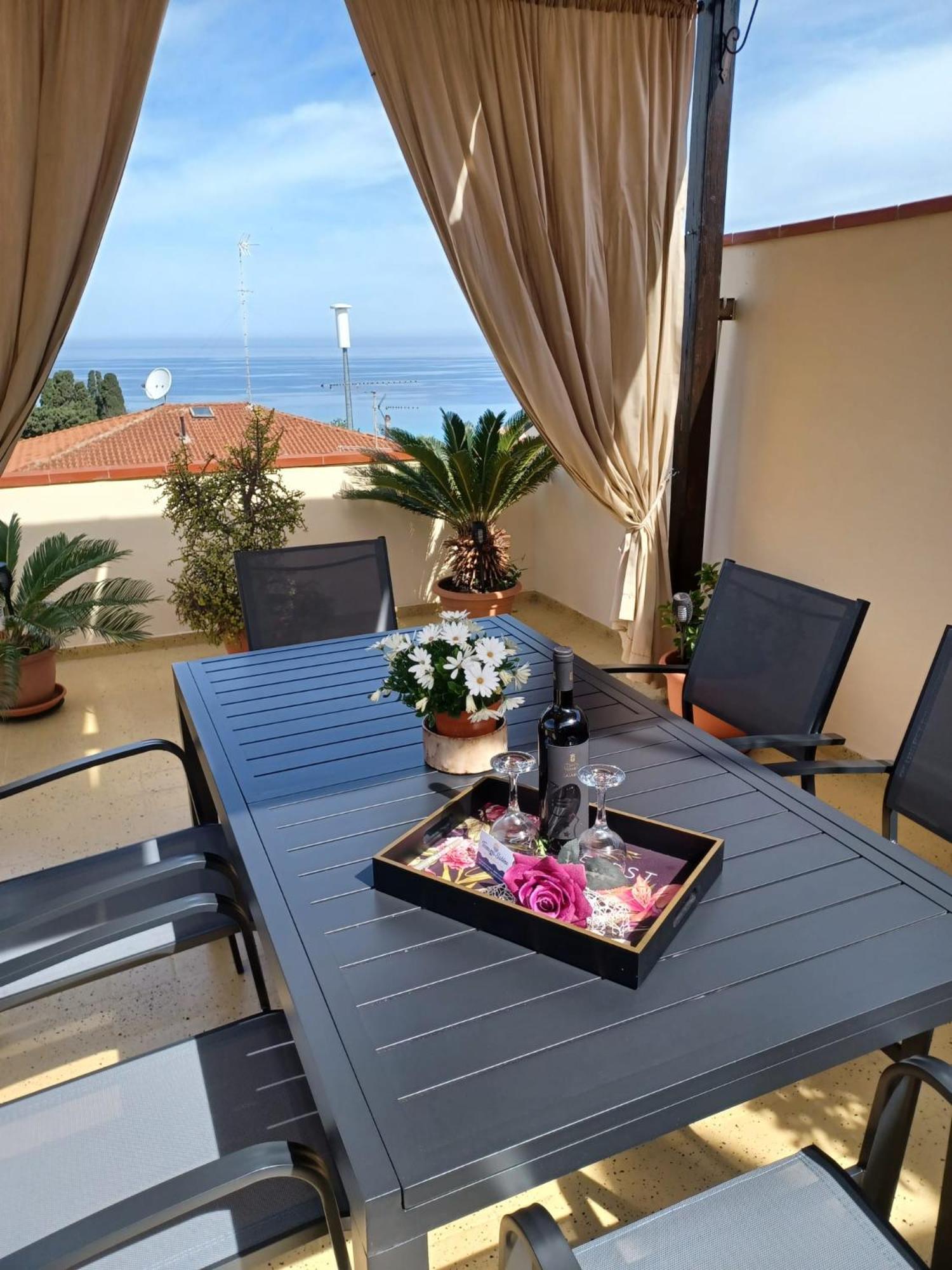 Terrazza Sabine Accomodation Tropea Εξωτερικό φωτογραφία